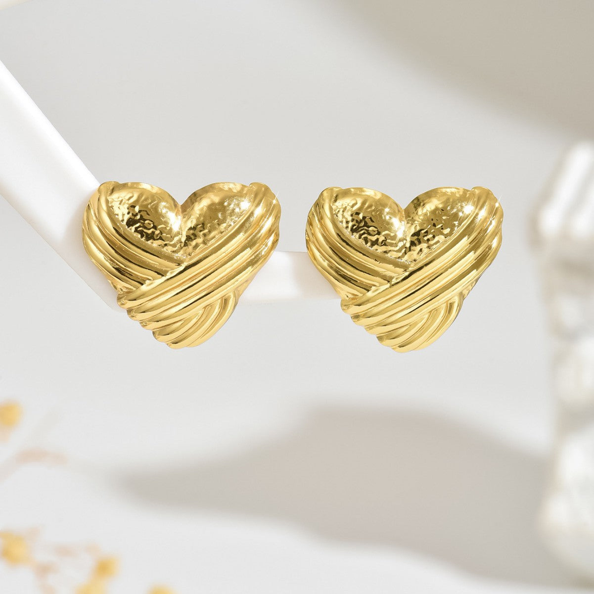 Retro Textured Heart Earrings – Waterproof Gold Stainless Steel Earrings
