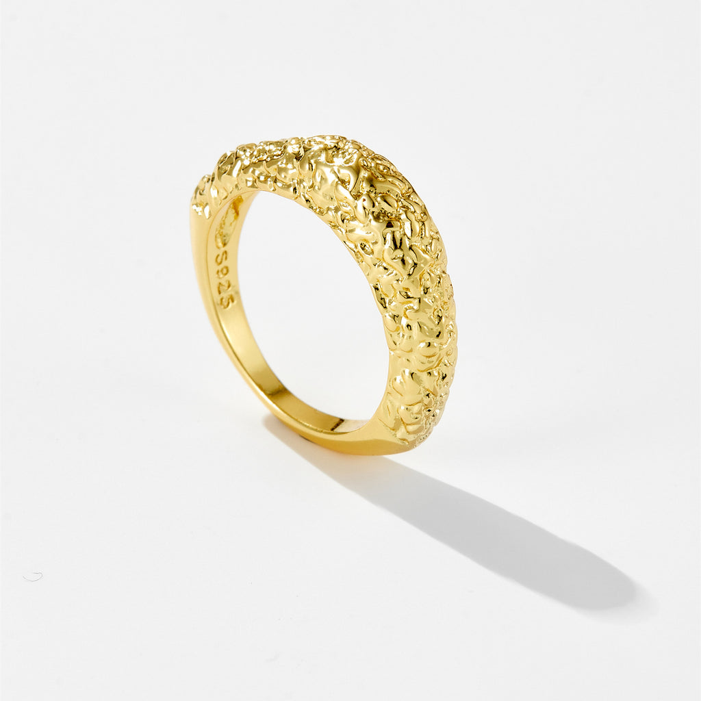 Modern Sculptural Ring – Minimalist Chunky Statement Jewelry Gold