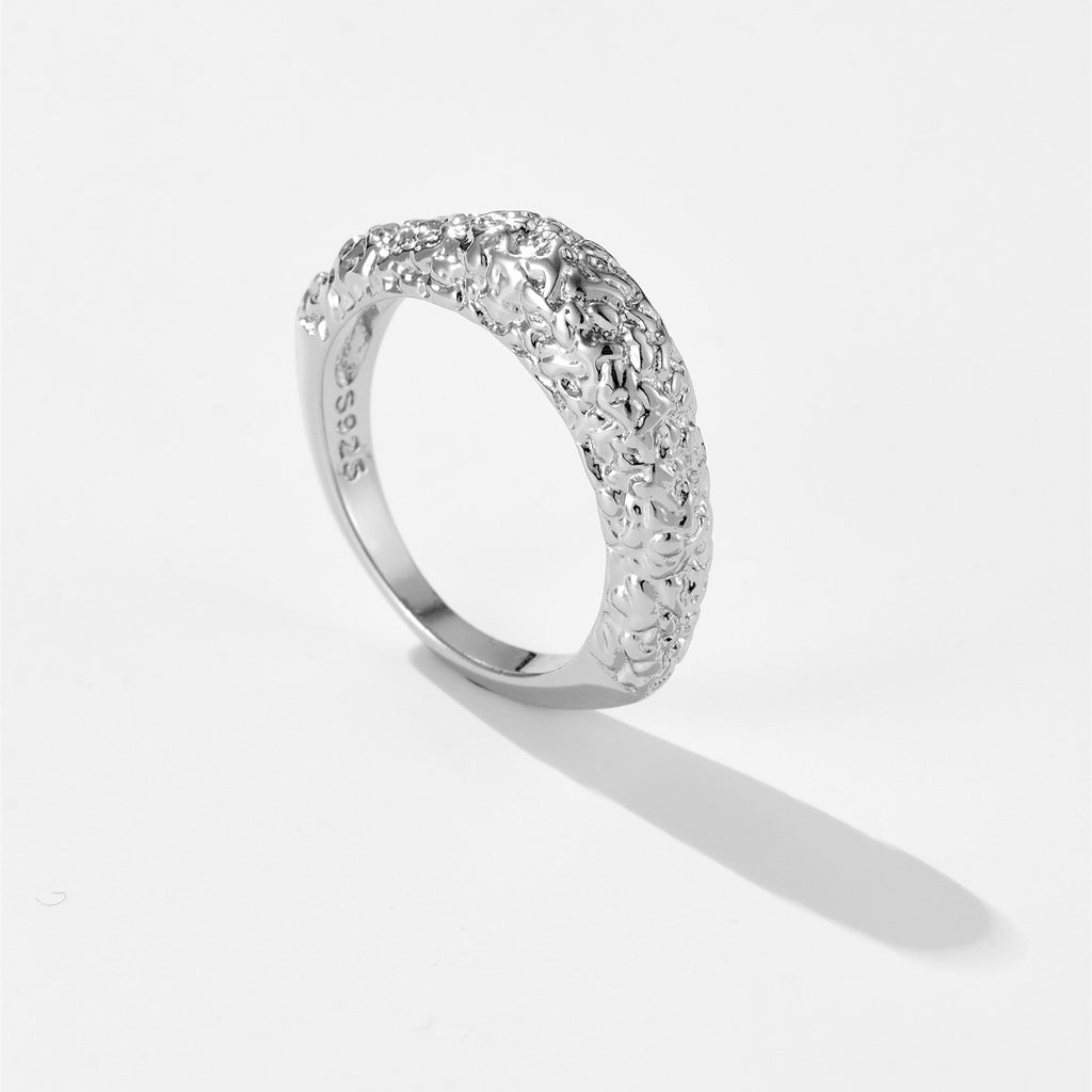 Modern Sculptural Ring – Minimalist Chunky Statement Jewelry Silver
